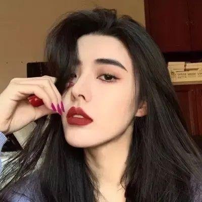 视频里曝光后我手撕颠婆