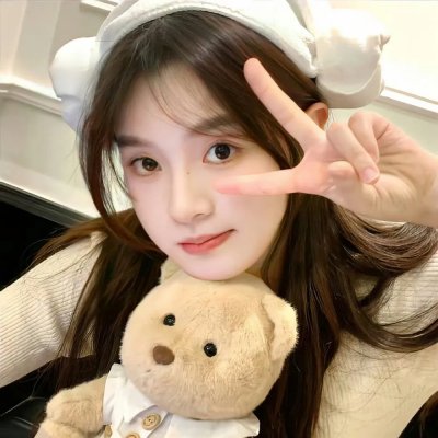 她在灯火阑珊处